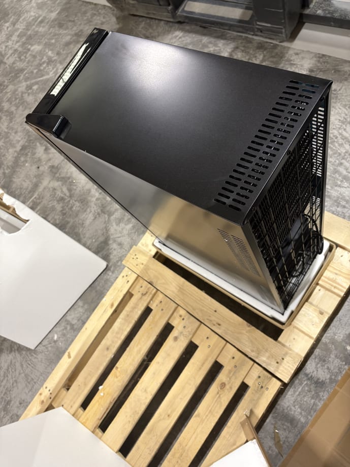 outlet-frittstaende-termoelektrisk-vinskap-northern-collection-14-black