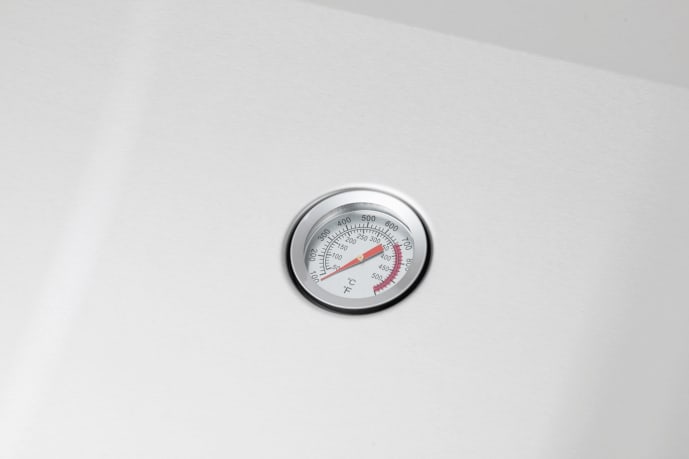 designer-series-free-standing-gas-grill-with-5-burners-and-infrared-side-burner