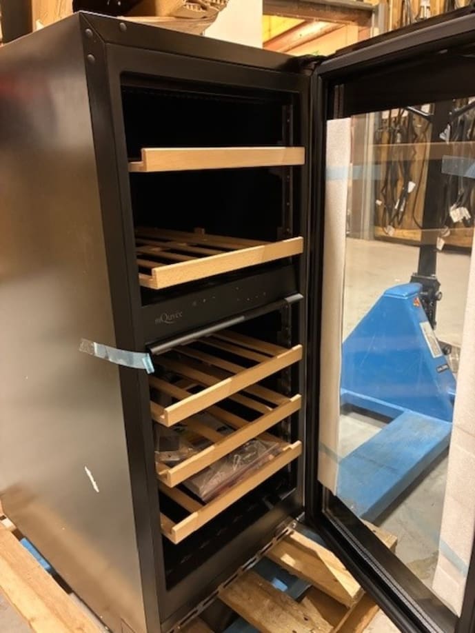 outlet-unterbau-weinkuhlschrank-winecave-700-40d-stainless