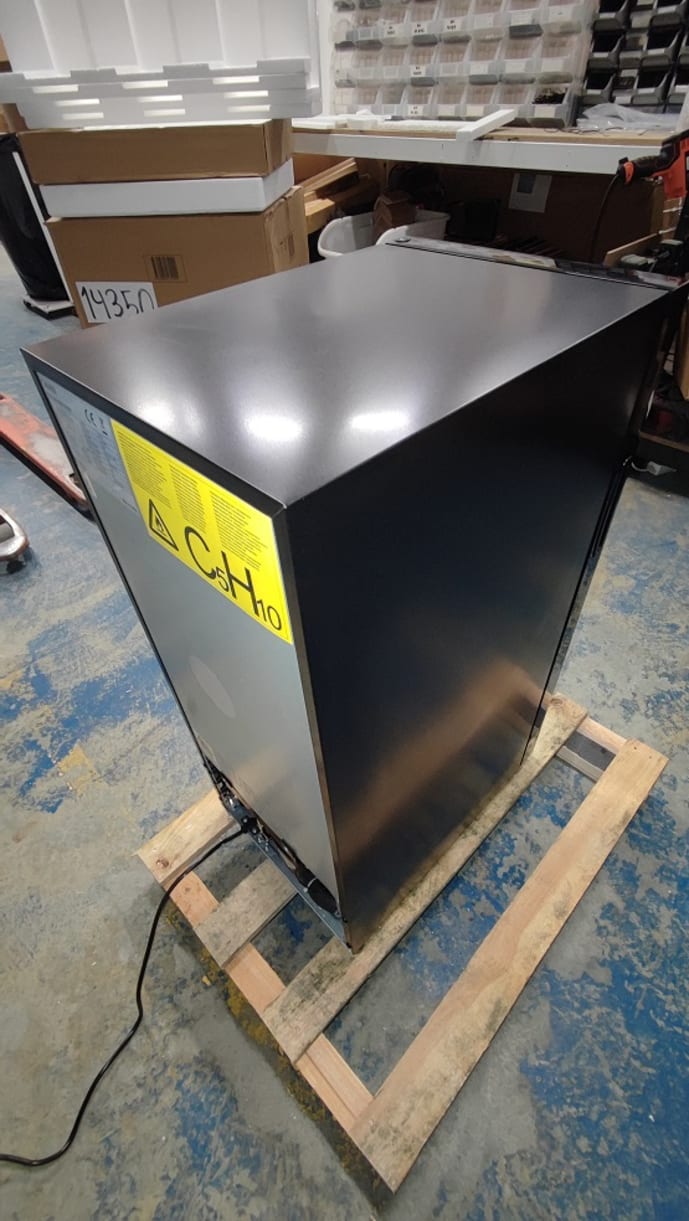 outlet-freistehender-weinkuhlschrank-northern-collection-18-black