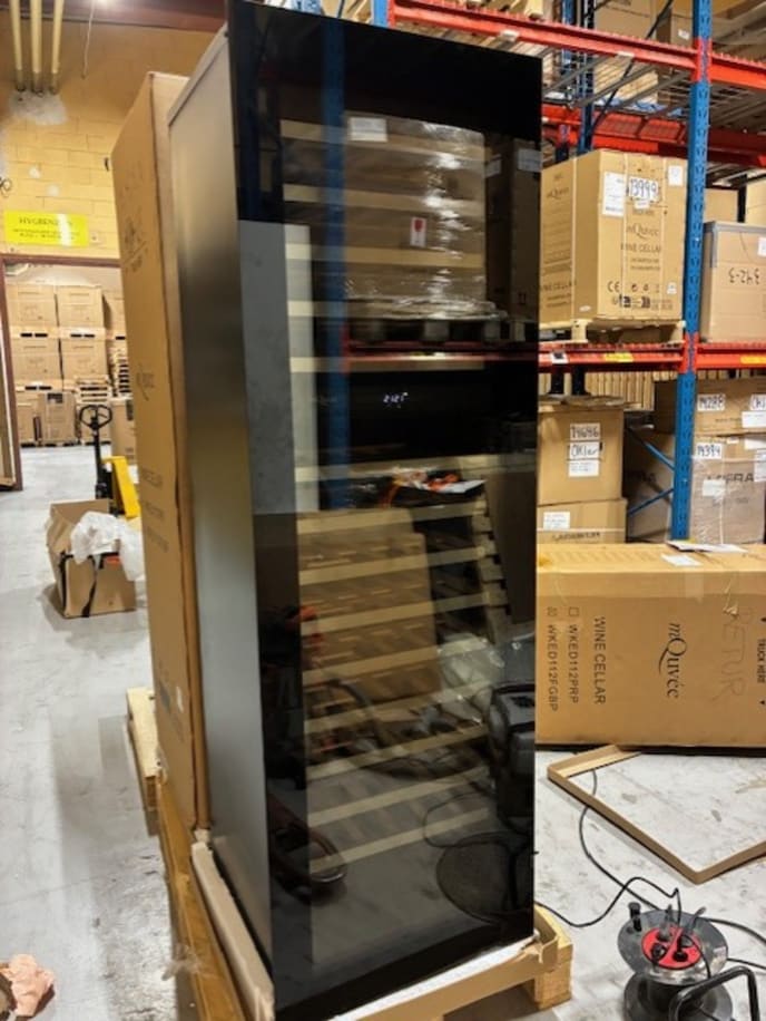outlet-integrerbart-vinkoleskab-winekeeper-exclusive-112d-push-pull