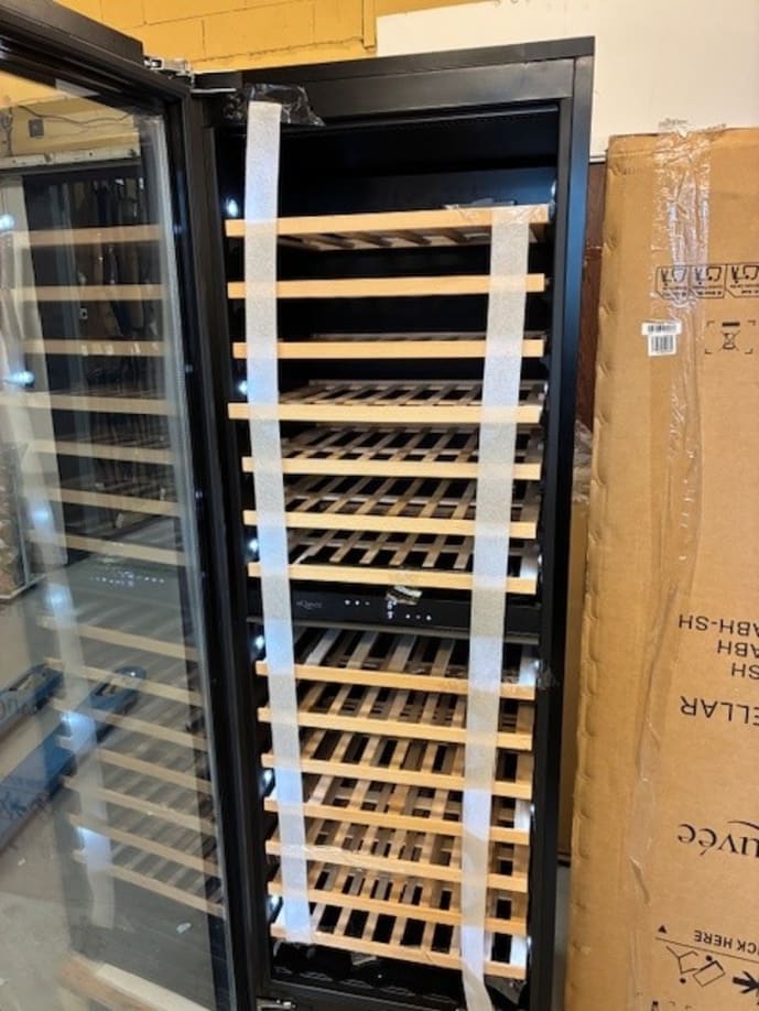 outlet-vinkoleskab-til-indbygning-winecave-187-anthracite-black