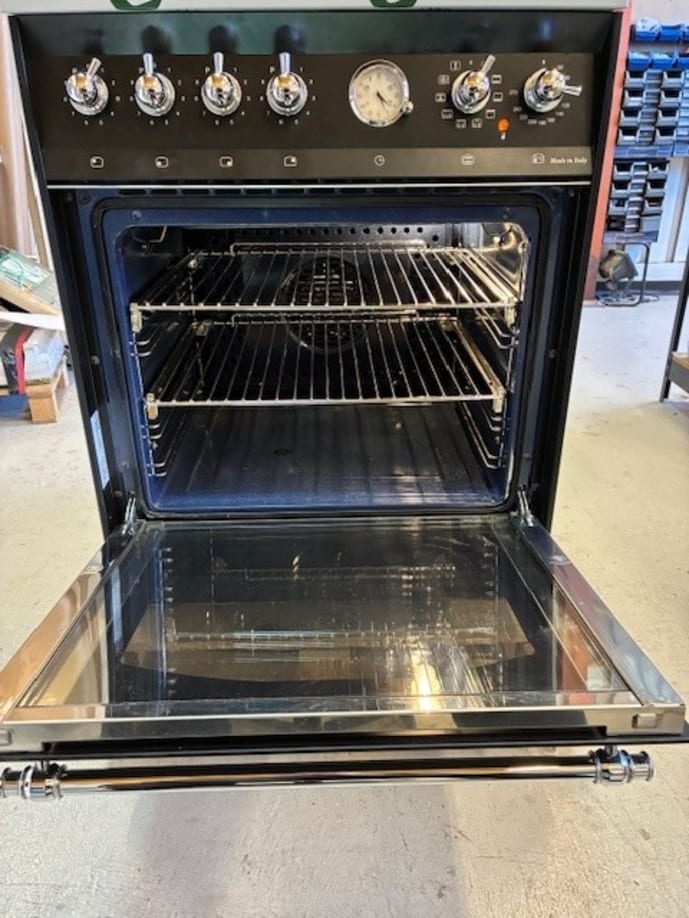 outlet-dolce-vita-induksjonskomfyr-60-cm-1-ovn-svart-krom