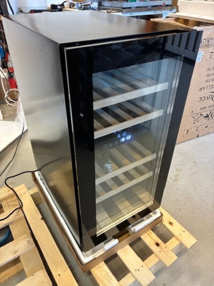 outlet-unterbau-weinkuhlschrank-arctic-collection-40d-fullglass-black