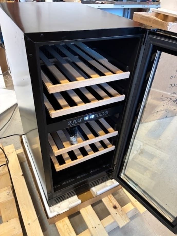 outlet-unterbau-weinkuhlschrank-arctic-collection-40d-fullglass-black