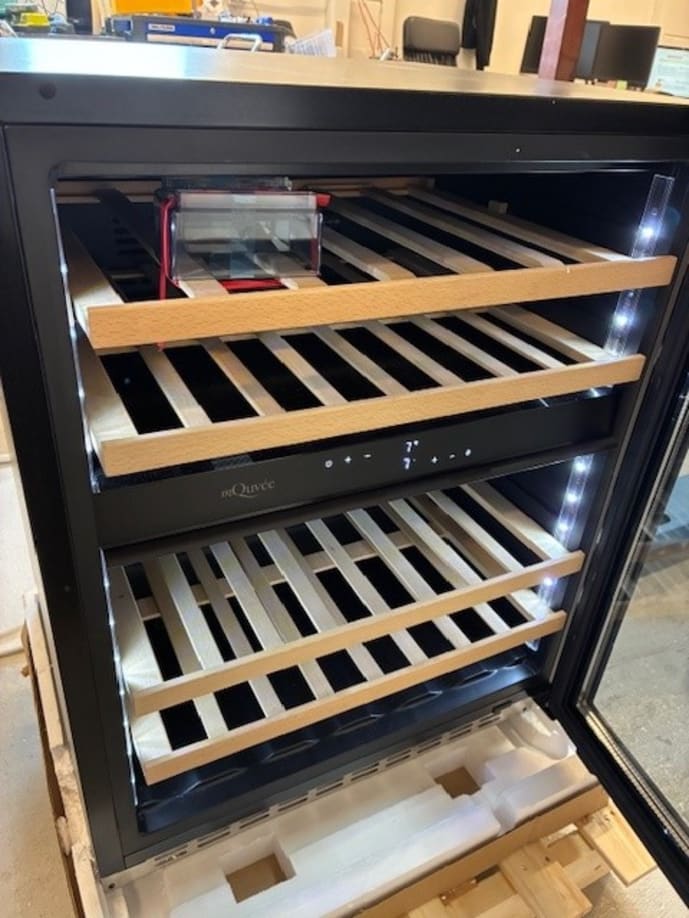 outlet-unterbau-weinkuhlschrank-winecave-700-60d-stainless