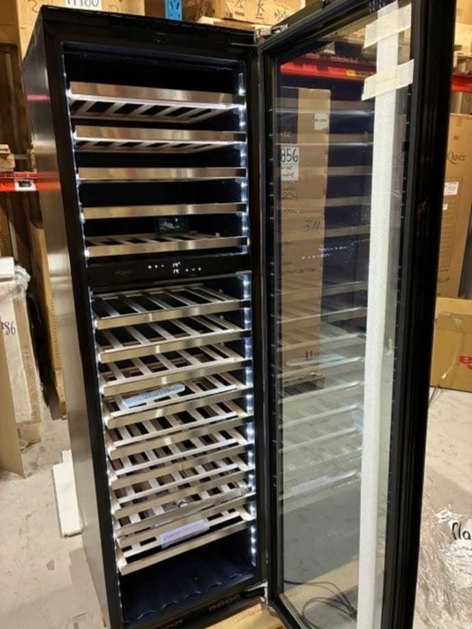 outlet-integrerbart-vinkoleskab-winekeeper-exclusive-112d-push-pull