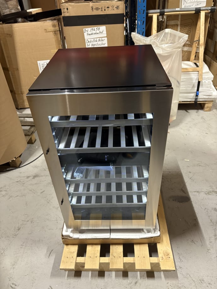 outlet-vinkoleskab-til-indbygning-winecave-800-50d-stainless