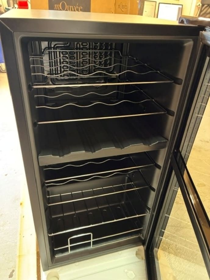 outlet-fristaende-vinkyl-northern-collection-28-black