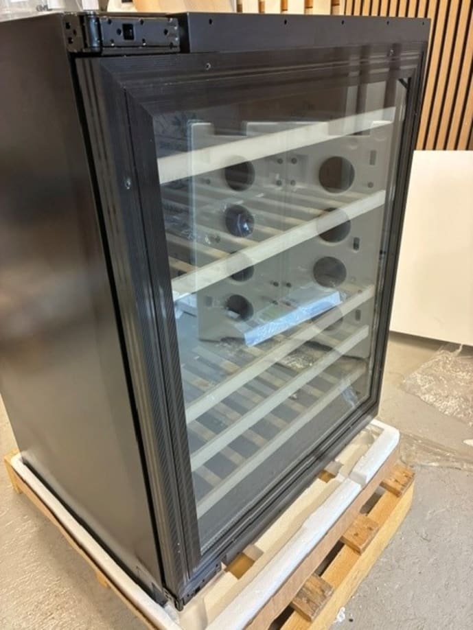 outlet-vinkoleskab-til-indbygning-winecave-exclusive-780-60d-panel-ready