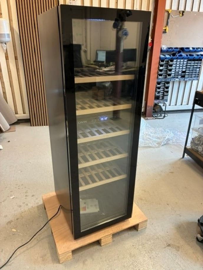 outlet-freistehender-weinkuhlschrank-polar-collection-83
