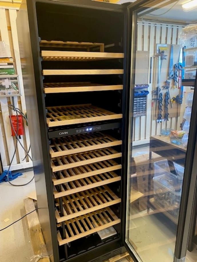 outlet-einbau-weinkuhlschrank-arctic-collection-151d-fullglass-black