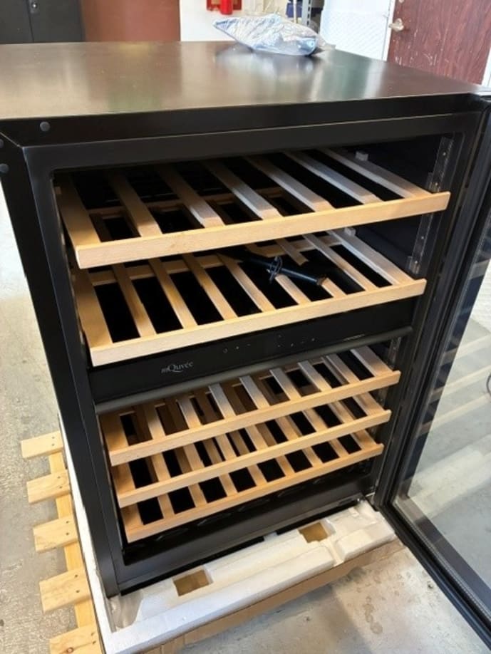 outlet-unterbau-weinkuhlschrank-winecave-800-60d-fullglass-black