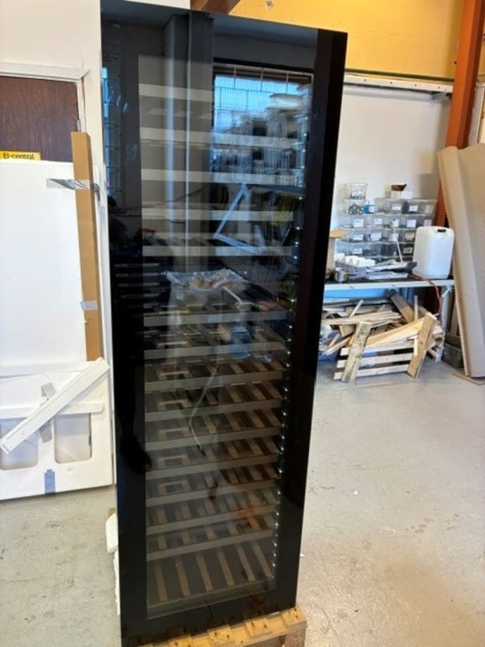 outlet-integrerbar-vinkyl-winekeeper-exclusive-112d-push-pull