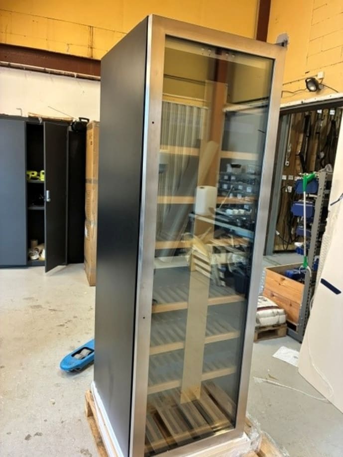 outlet-fristaende-vinkyl-wineexpert-180-stainless