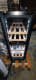 (Outlet) - Innbyggbart vinskap - WineCave 800 30D Fullglass Black