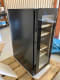 (Outlet) - Innbyggbart vinskap - Arctic Collection 30D Fullglass Black