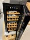 (Outlet) - Fritstående vinkøleskab - WineExpert 24 Fullglass Black 