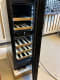 (Outlet) - Innbyggbart vinskap - WineCave 800 30D Fullglass Black
