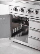 stainless-collection-frittstaende-gassgrill-med-6-brennere-og-infrarod-powersear-zone