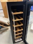 outlet-fristaende-termoelektrisk-vinkyl-northern-collection-14-black