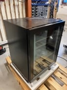 outlet-inbyggbar-vinkyl-winecave-700-60s-anthracite-black