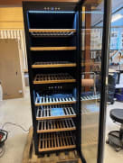 outlet-fristaende-vinkyl-wineexpert-180-fullglass-black