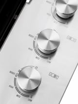 beefeater-proline-roast-hood-built-in-gas-grill-6-burners