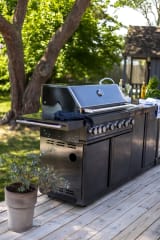 black-collection-avtakbart-sidebord-med-handtak