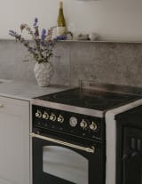 dolce-vita-induksjonskomfyr-60-cm-1-ovn-svart-messing