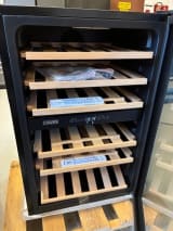 outlet-fritstaende-vinkoleskab-polar-collection-51