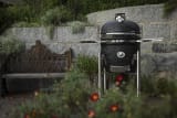 kamado-grilli-keraaminen-grilli-signature-midi-musta