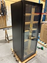 outlet-fritstaende-vinkoleskab-wineexpert-126-fullglass-black