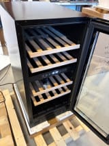 outlet-unterbau-weinkuhlschrank-arctic-collection-40d-fullglass-black