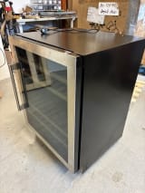 outlet-vinkoleskab-til-indbygning-winecave-700-60d-stainless