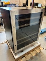outlet-vinkoleskab-til-indbygning-winecave-700-60d-stainless