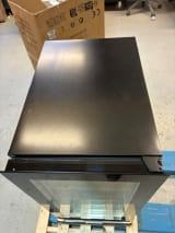 outlet-innbyggbart-vinskap-arctic-collection-40d-fullglass-black