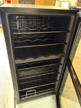 outlet-freistehender-weinkuhlschrank-northern-collection-28-black