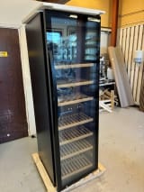 outlet-fristaende-vinkyl-wineexpert-180-fullglass-black