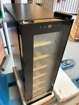 outlet-fristaende-termoelektrisk-vinkyl-northern-collection-14-black
