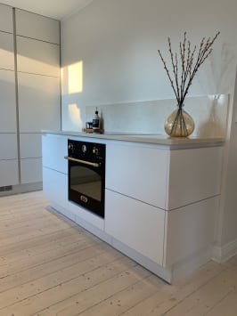 dolce-vita-innbyggingsovn-60-cm-svart-messing