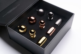 bertazzoni-heritage-gold-decor-set-for-cooker-and-hood