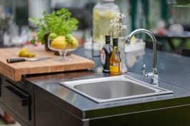 nordic-line-integrierbares-spulbeckenmodul-schwarz