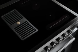professional-induktionsspis-90-cm-med-inbyggd-flakt-air-tec-1-ugn-rostfri