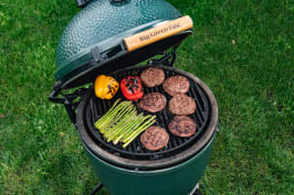 kamado-grill-keramisk-grill-med-arbejdsb-nk-og-opbevaringshylder-large