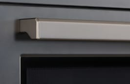 professional-60-cm-innbyggingsovn-med-pyrolyse-svart