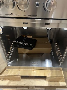 outlet-stainless-collection-fristaende-gasolgrill-med-4-effektiva-brannare-och-infravarme