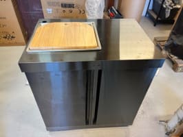 outlet-black-collection-modul-med-diskbank-och-forvaringsskap