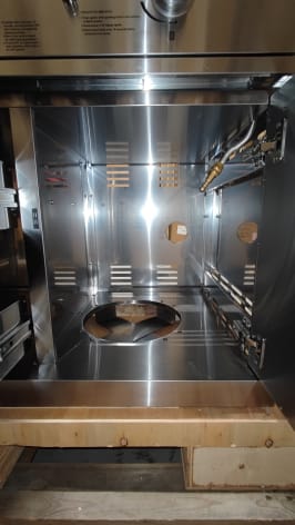 outlet-pure-fristaende-gasolgrill-med-4-brannare-och-infrarod-sidobrannare-rostfri