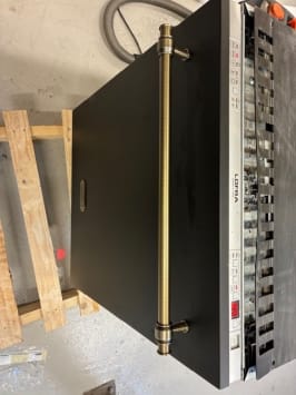 outlet-dolce-vita-opvaskemaskine-sort-bronze